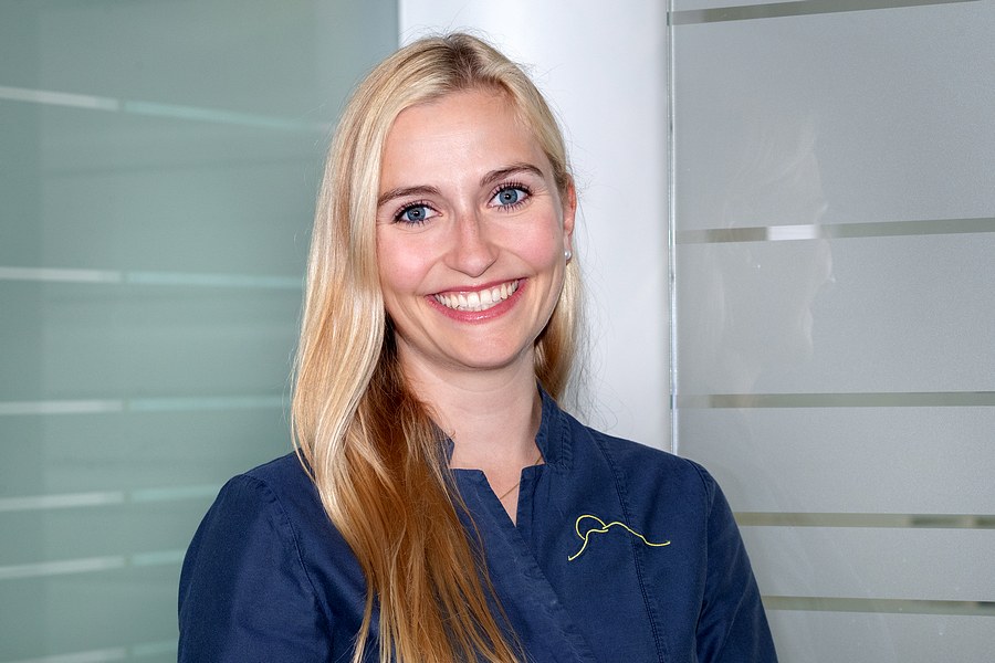 Dr. Katharina Henßler, Weiterbildungsassistentin zur Fachzahnärztin für Kieferorthopädie